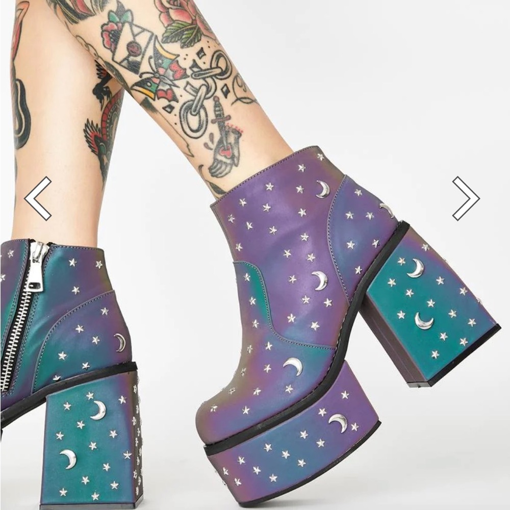 NIB Dollskill Cosmic Divinity Reflective Boots- RARE. - Picture 7 of 9